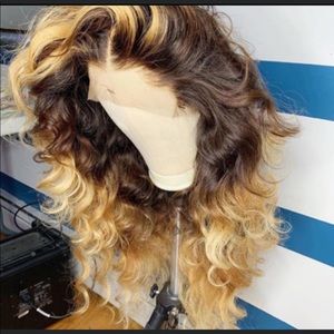 Frontal wig